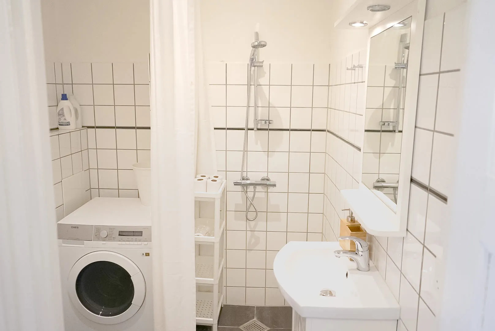 ★185m2 NEW Apartment, City centre, next to Tivoli★