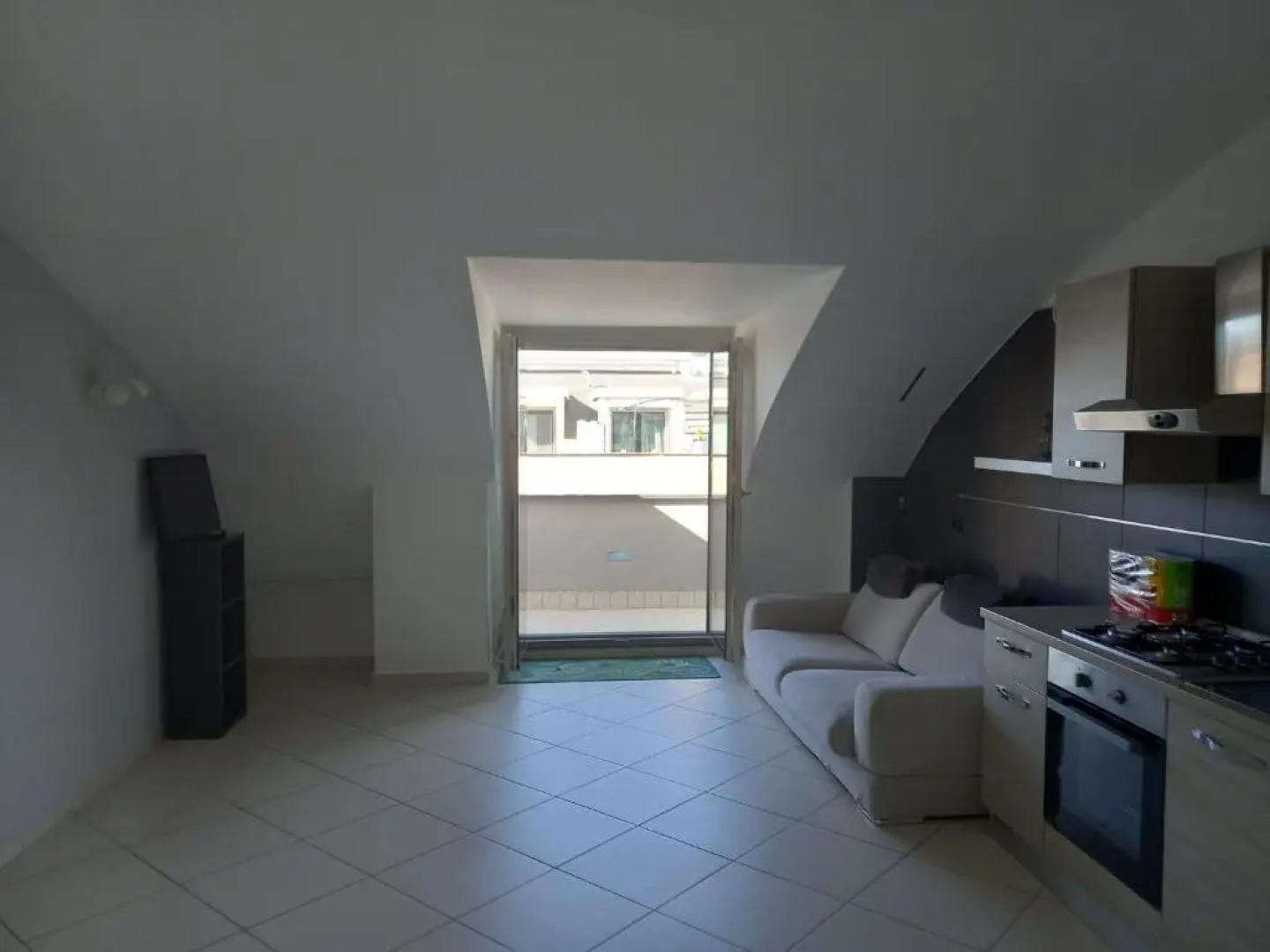 Appartamento vicino Reggia e Anfiteatro con garage