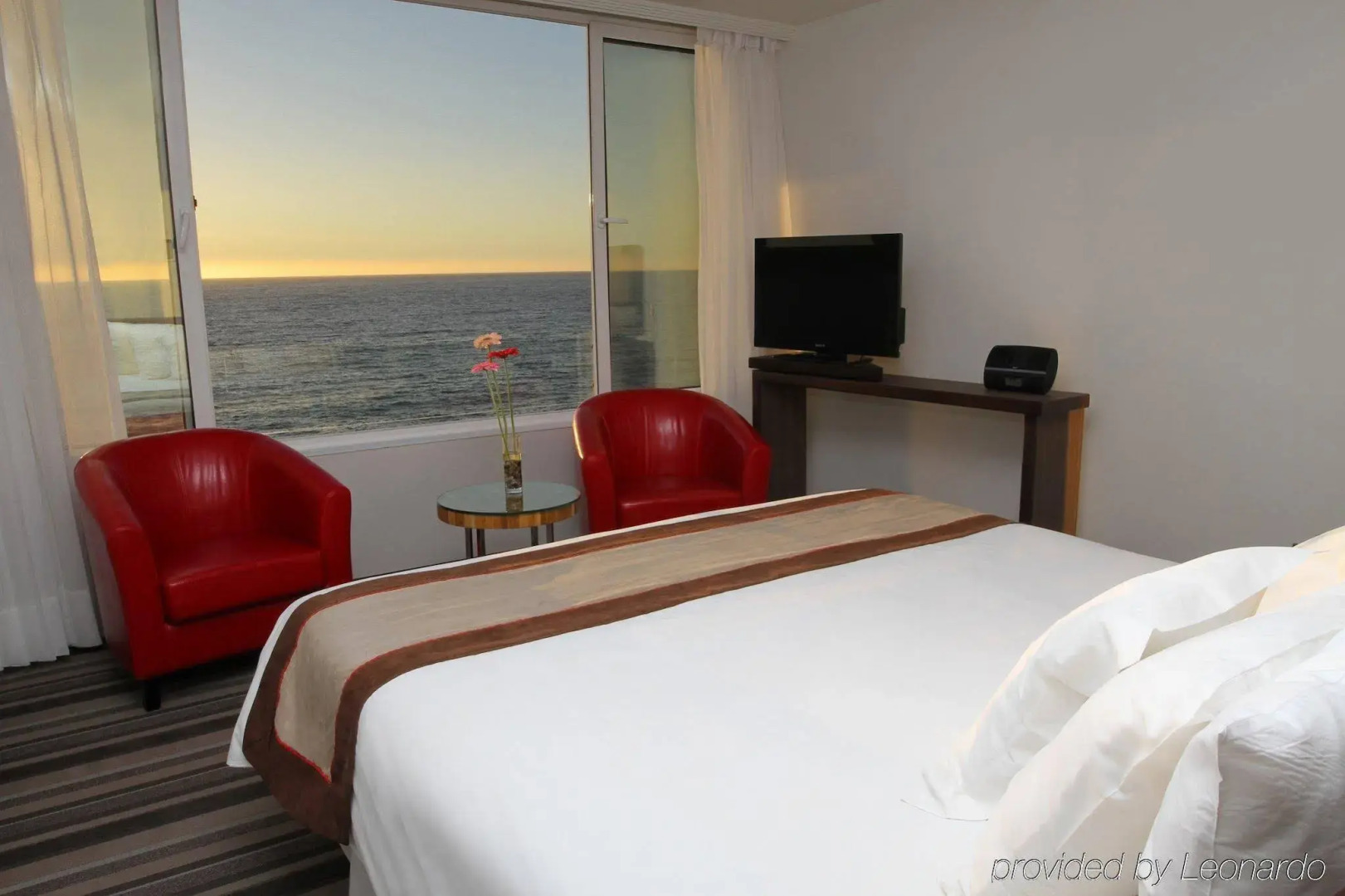 Radisson Blu Acqua Hotel & Spa Concon