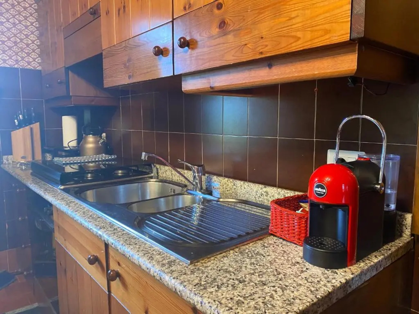 Suitecastlelakeview 0