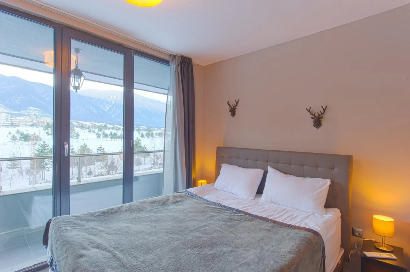 Cornelia Deluxe Residence