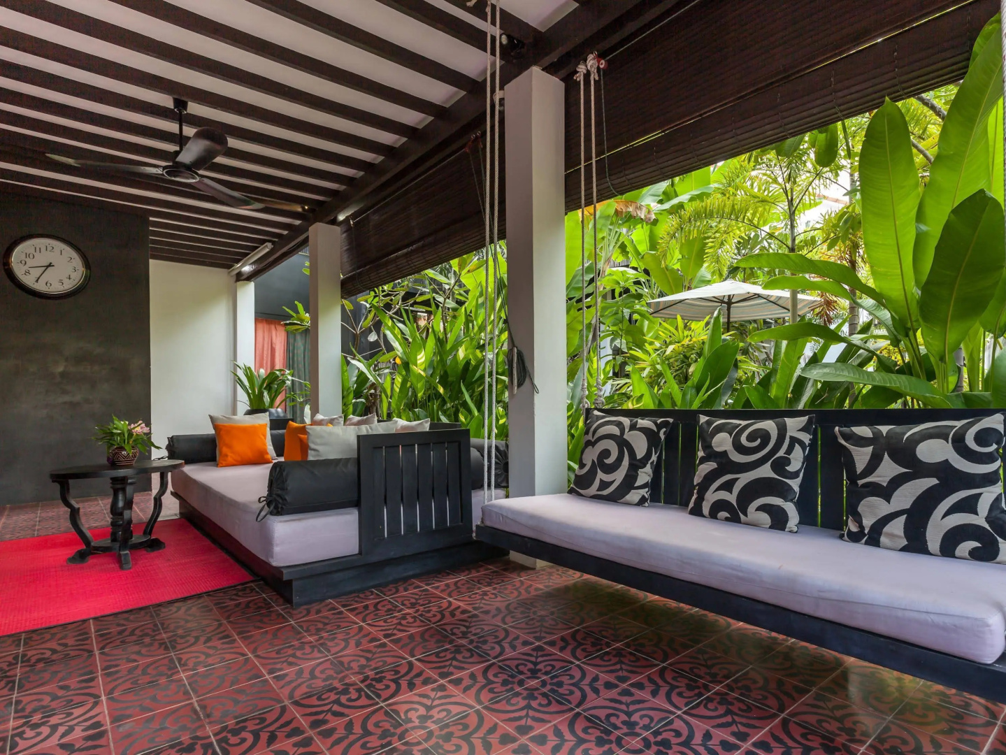Mulberry Boutique Hotel