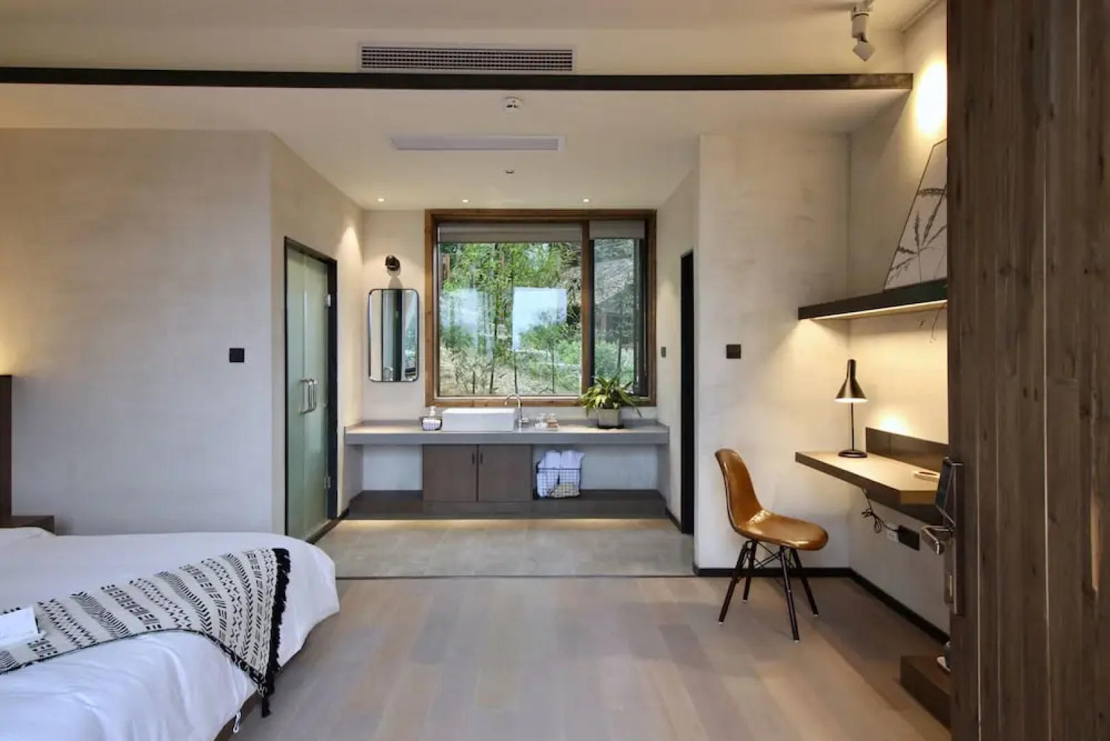 Cloud Community Guesthouse