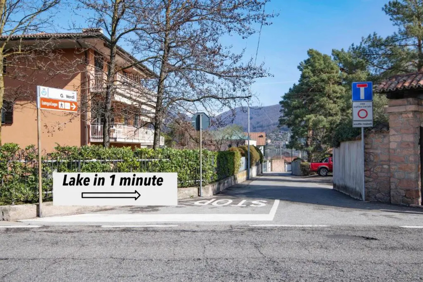 Beach on the Lake and Pet Friendly, ZARA HOUSE