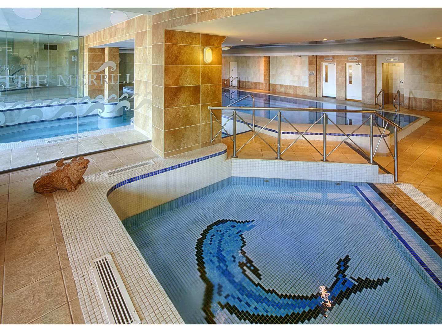 The Royal Hotel and Merrill Leisure Club