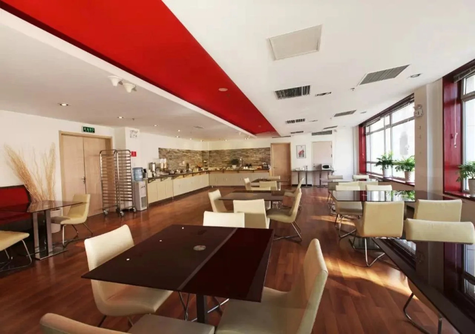 Hotel Ibis Dalian Sanba