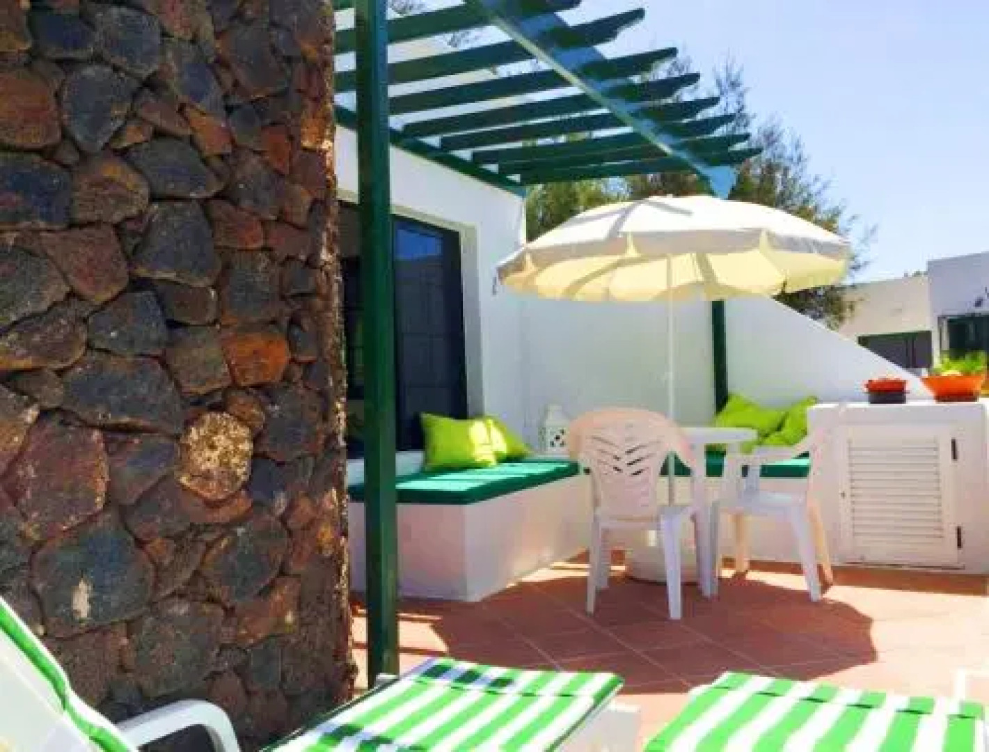 Casita Blanca, Jardín del Sol 1