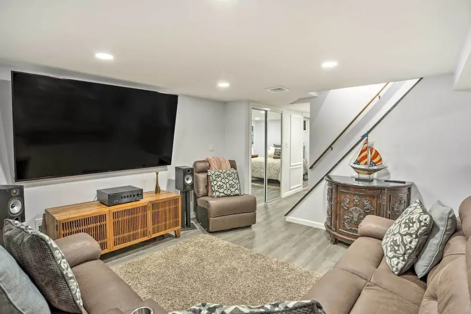 Saddle Brook Studio With Patio - Near Nyc!