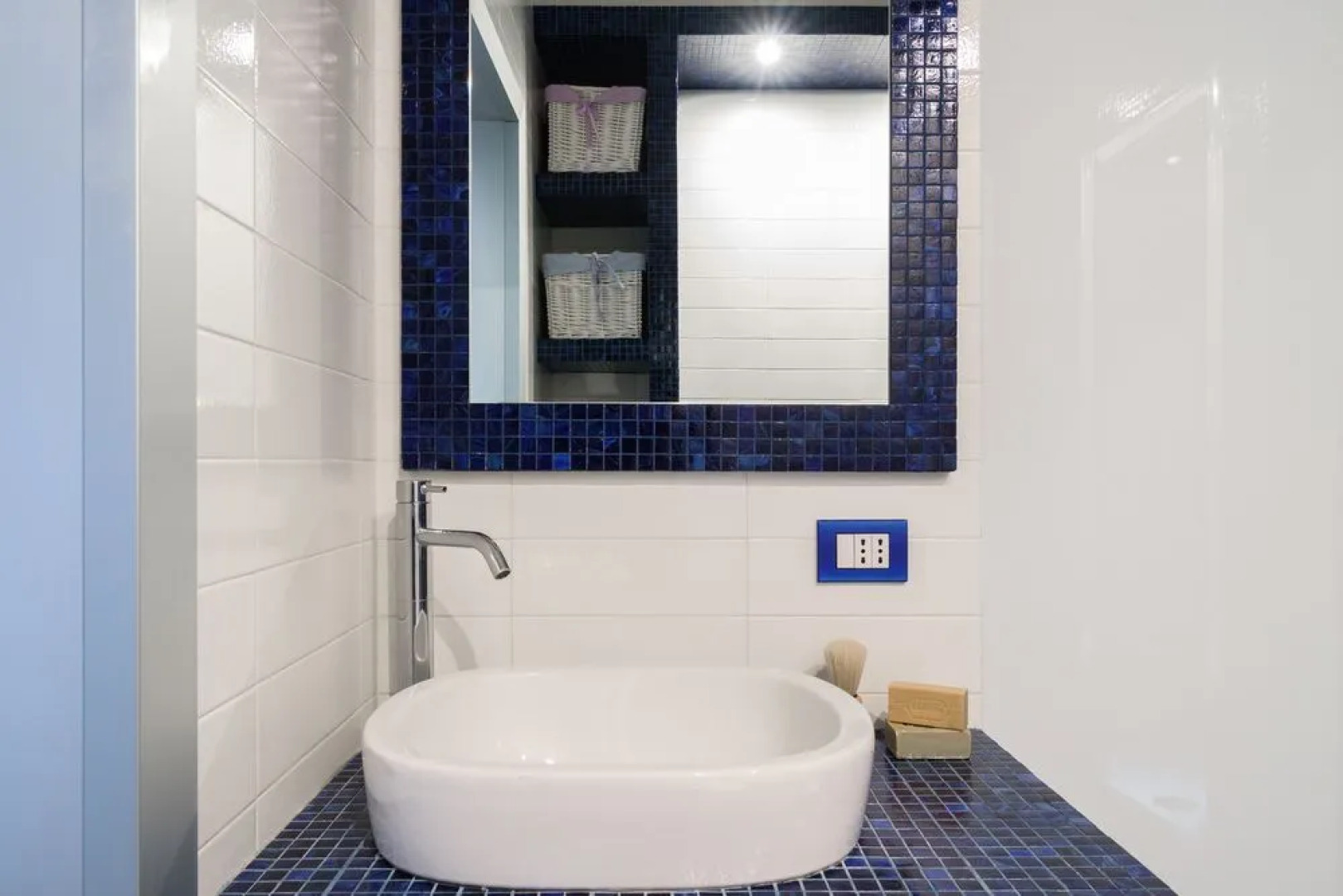 Home at Hotel - Niguarda