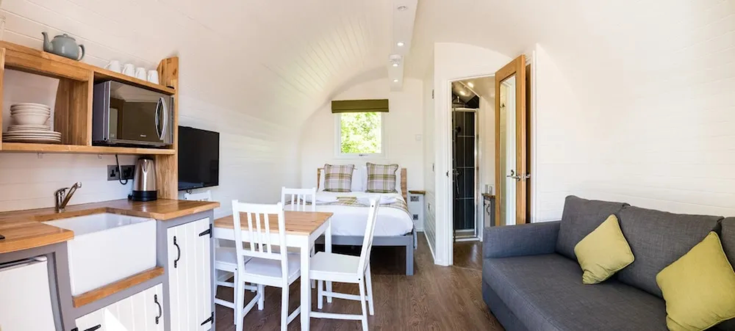Weedingshall Lodges