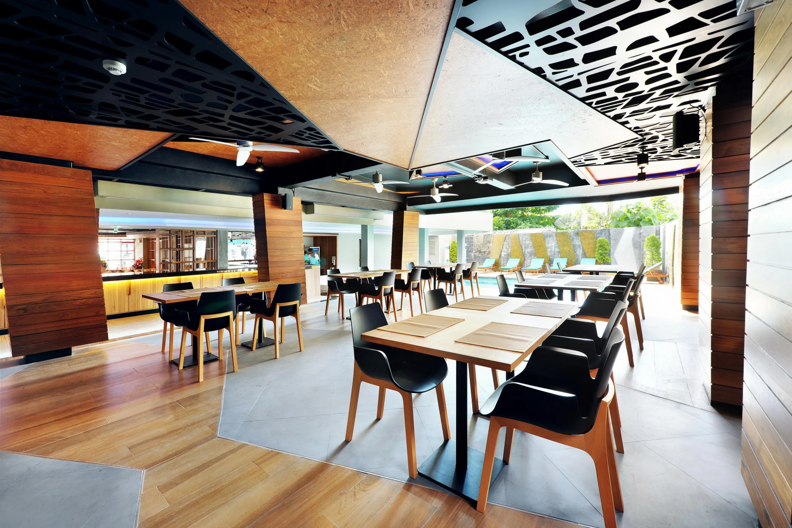 Ratana Patong Beach Hotel by Shanaya