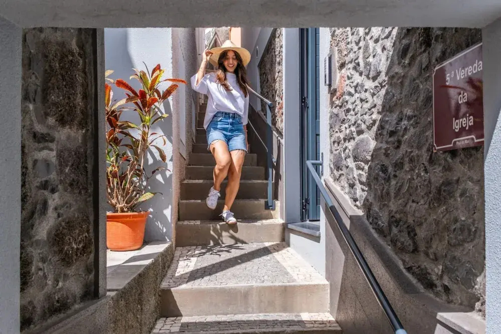 Seaside Sunset - Surf House by Madeira Sun Travel