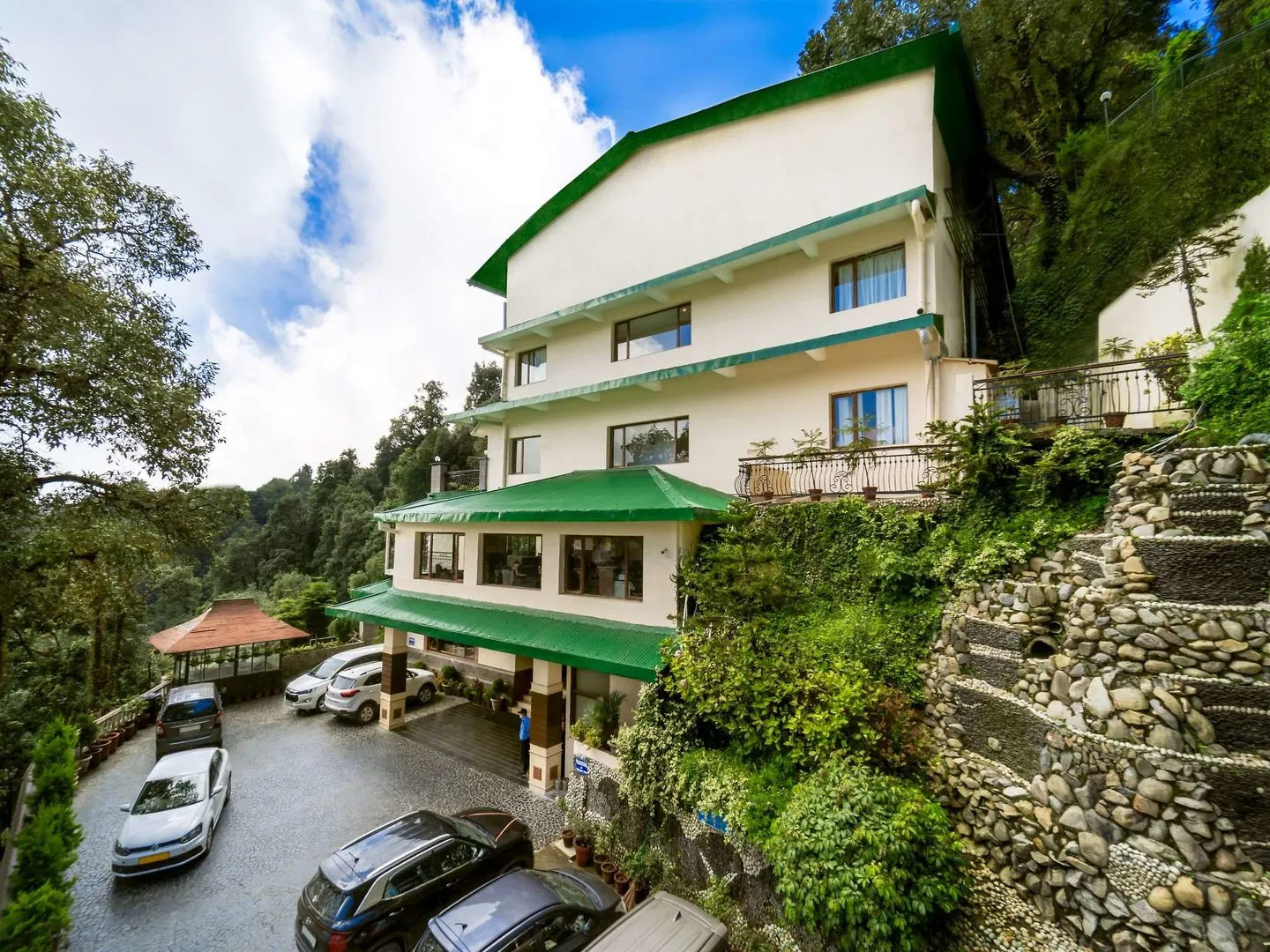 Hotel Madhuban Highlands