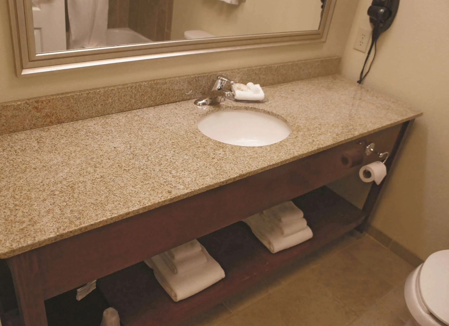 La Quinta Inn & Suites by Wyndham Dickinson