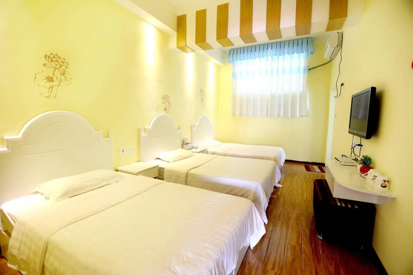 Zhangjiajie Yanran Inn