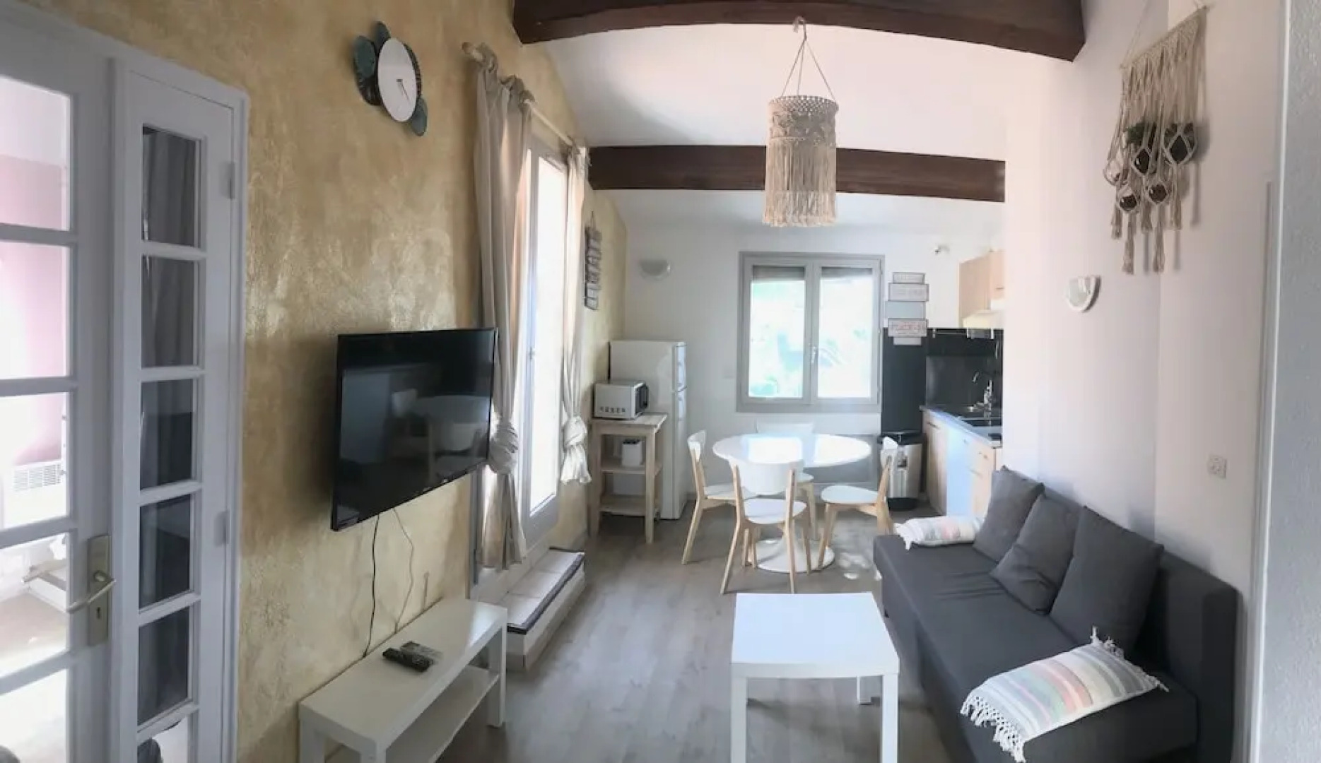 Maison terrasse parking plages vue mer