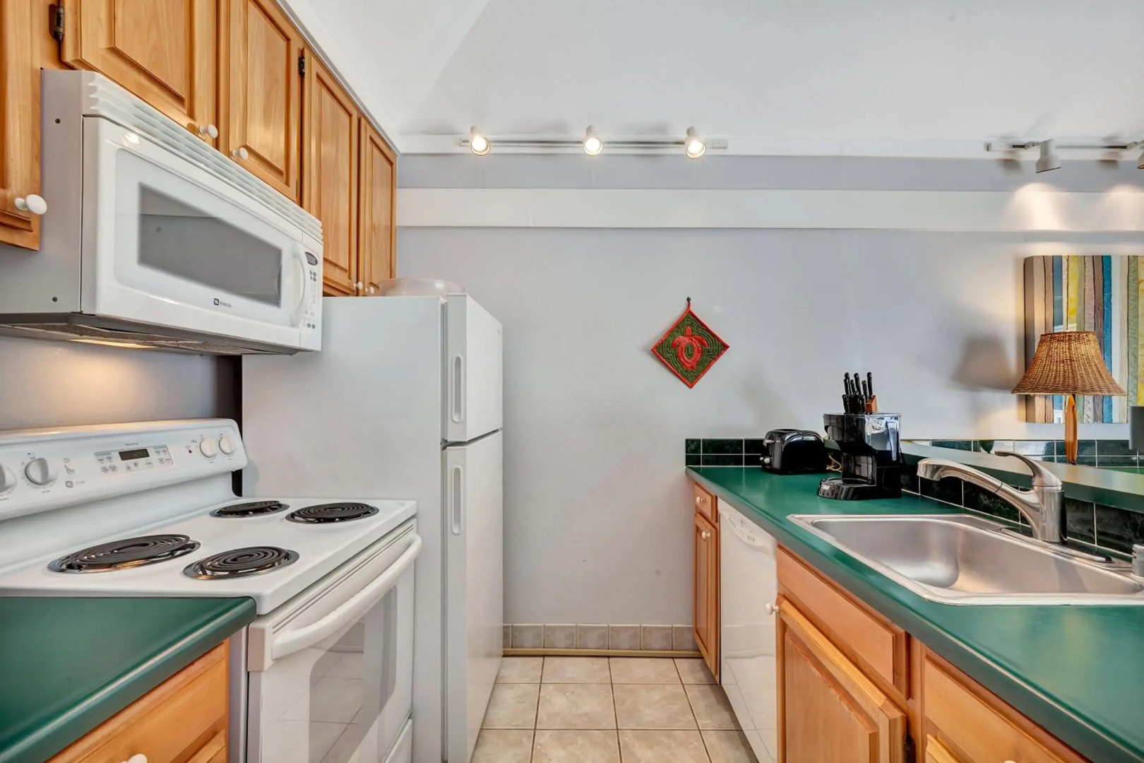 Castle Kiahuna Plantation & Beach Bungalows