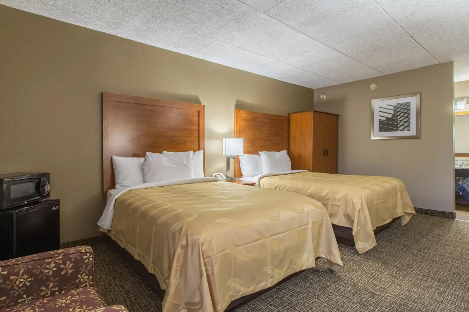 GreenRidge Hotel