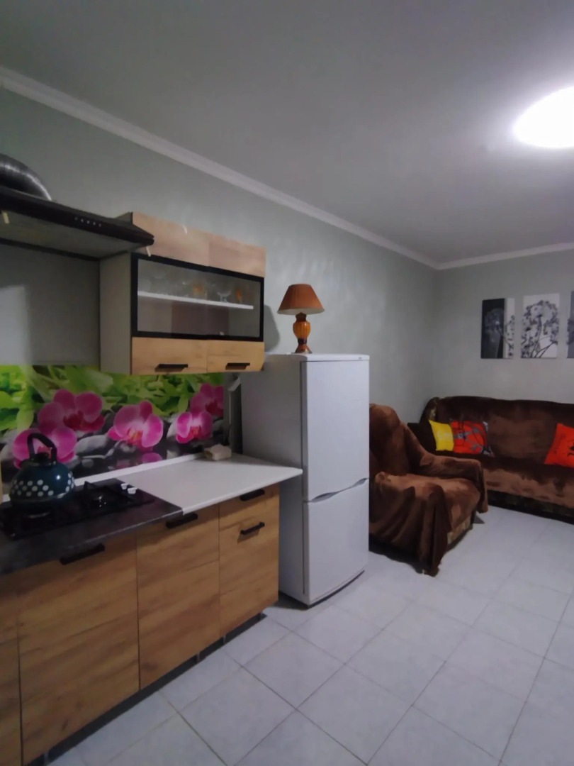 Дом около парка