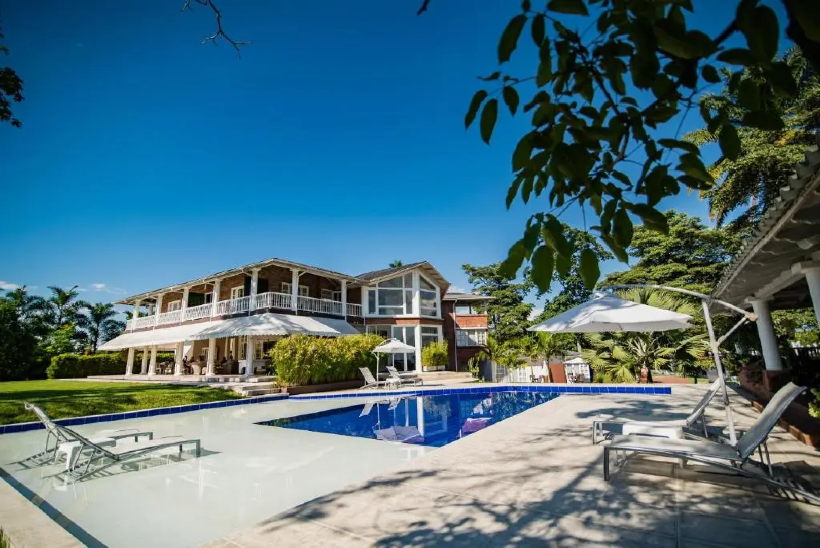 Casa Hotel El Triangulo