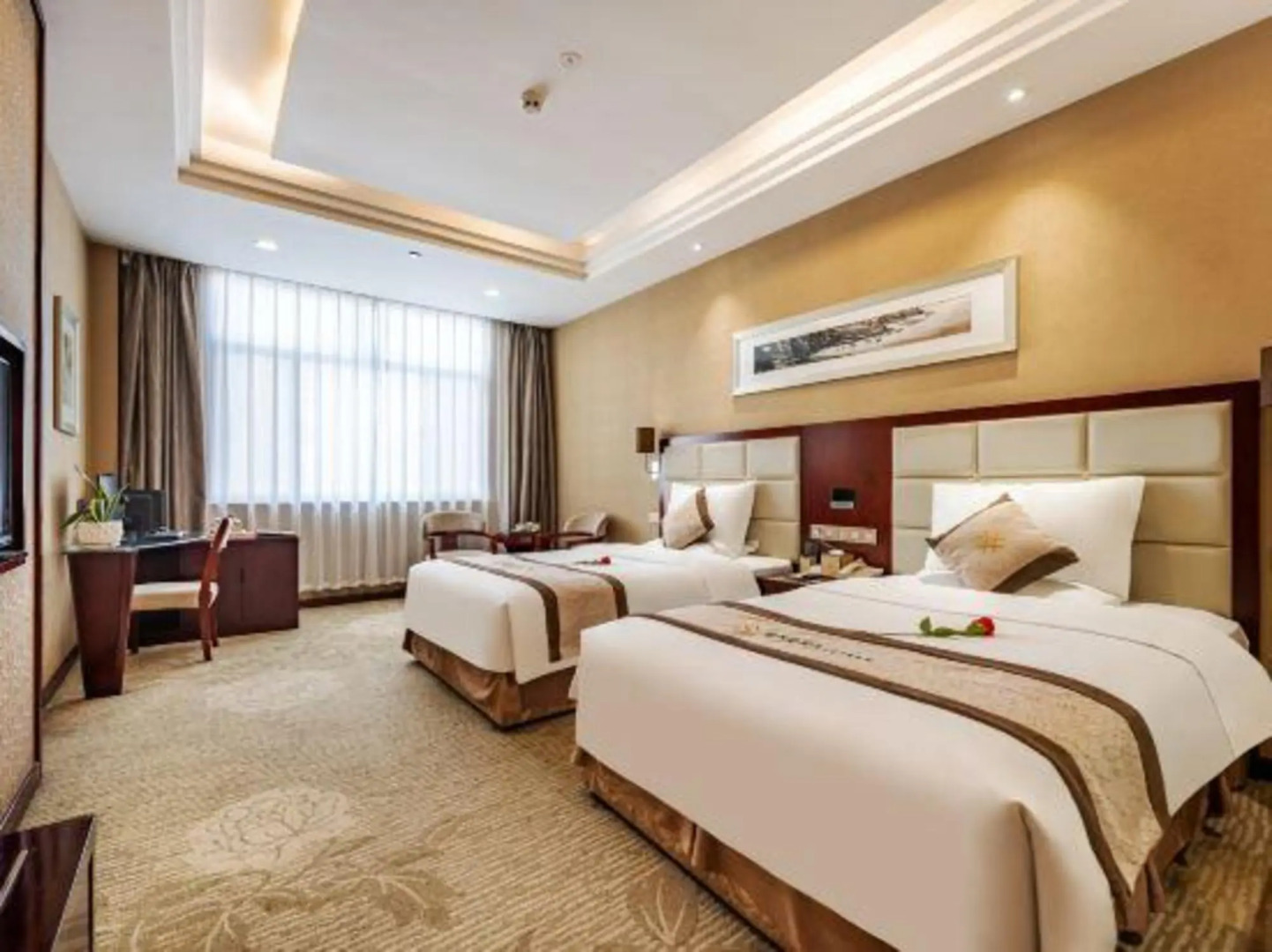 Broma Hotel