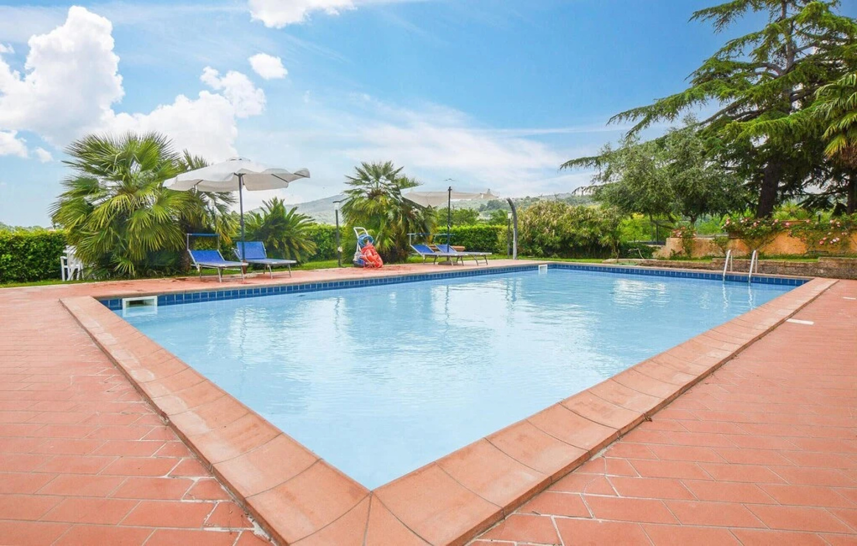 Nice Home in Bivio Montorgiali With Outdoor Swimming Pool, Wifi and 1 Bedrooms