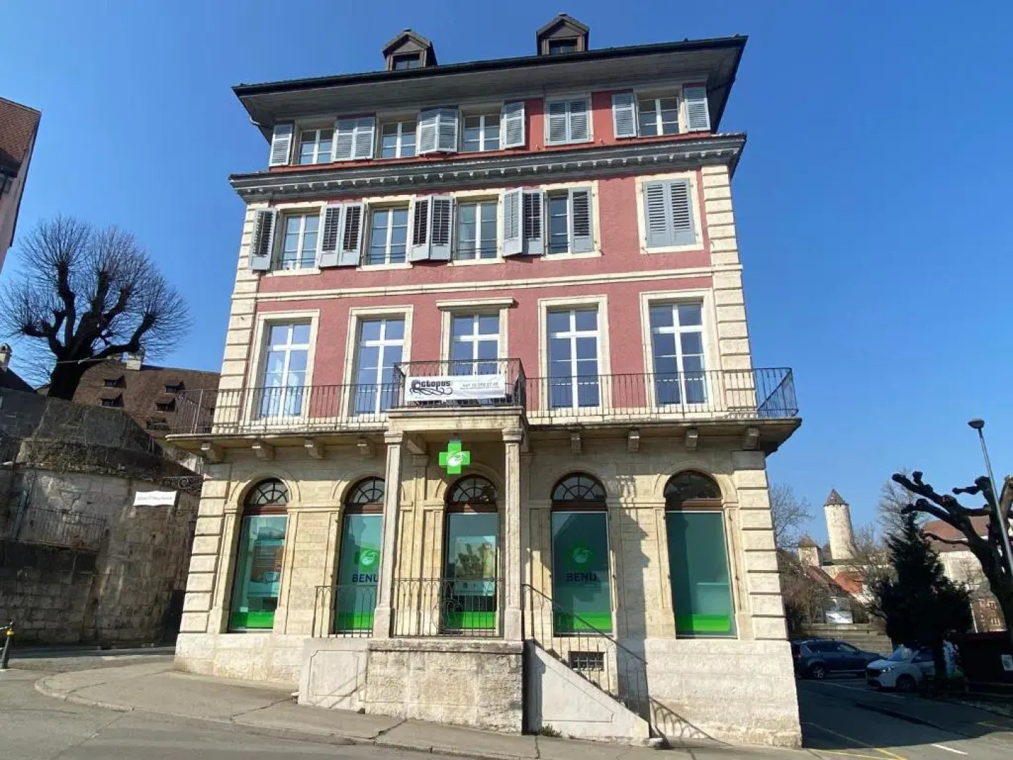 The 5 continents III by Stay Swiss