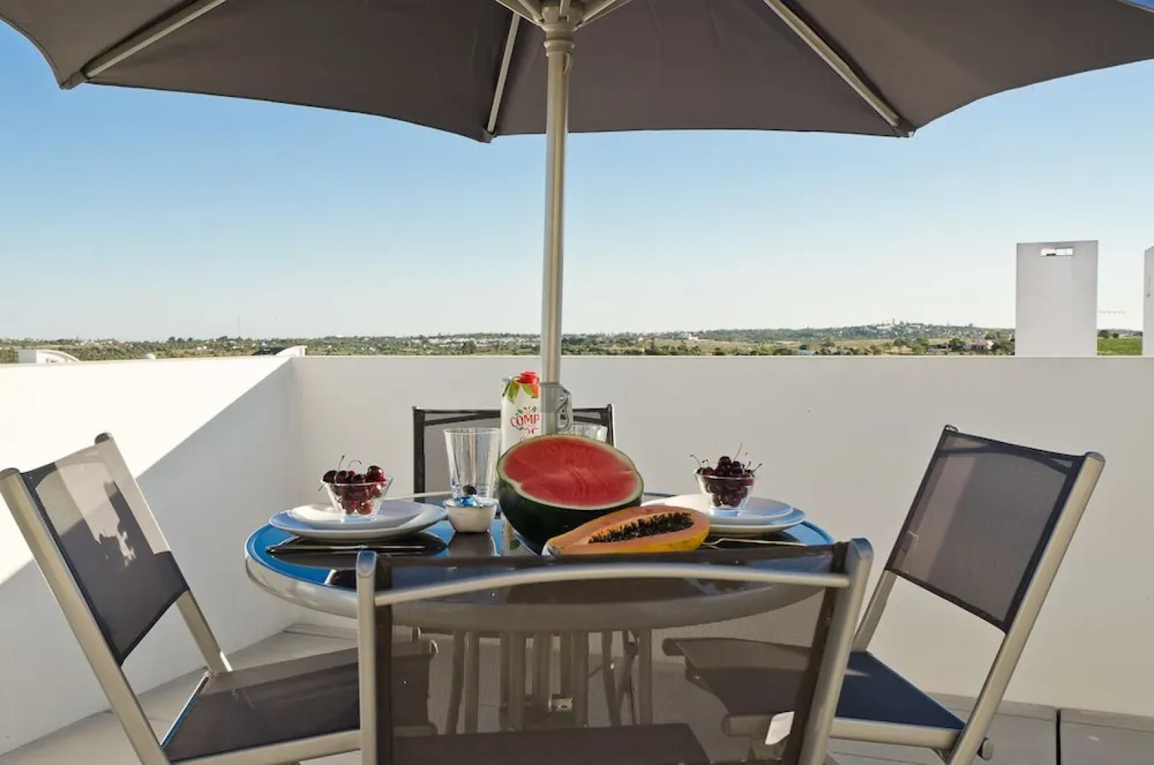 Modern 2 Bed Apartment 5km Carvoeiro