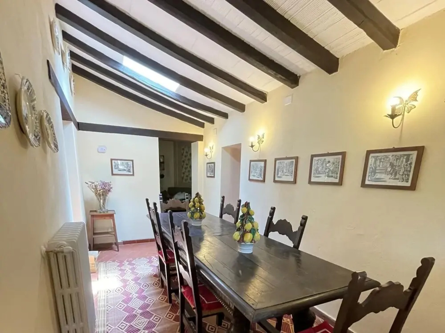 Detached Cottage With Swimming Pool