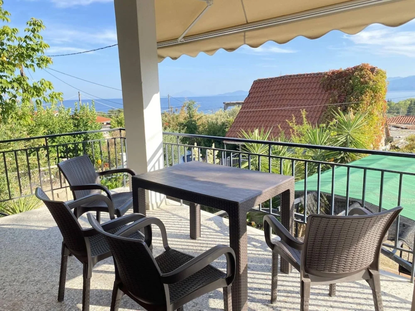 Seaside Holiday Home With Balcony
