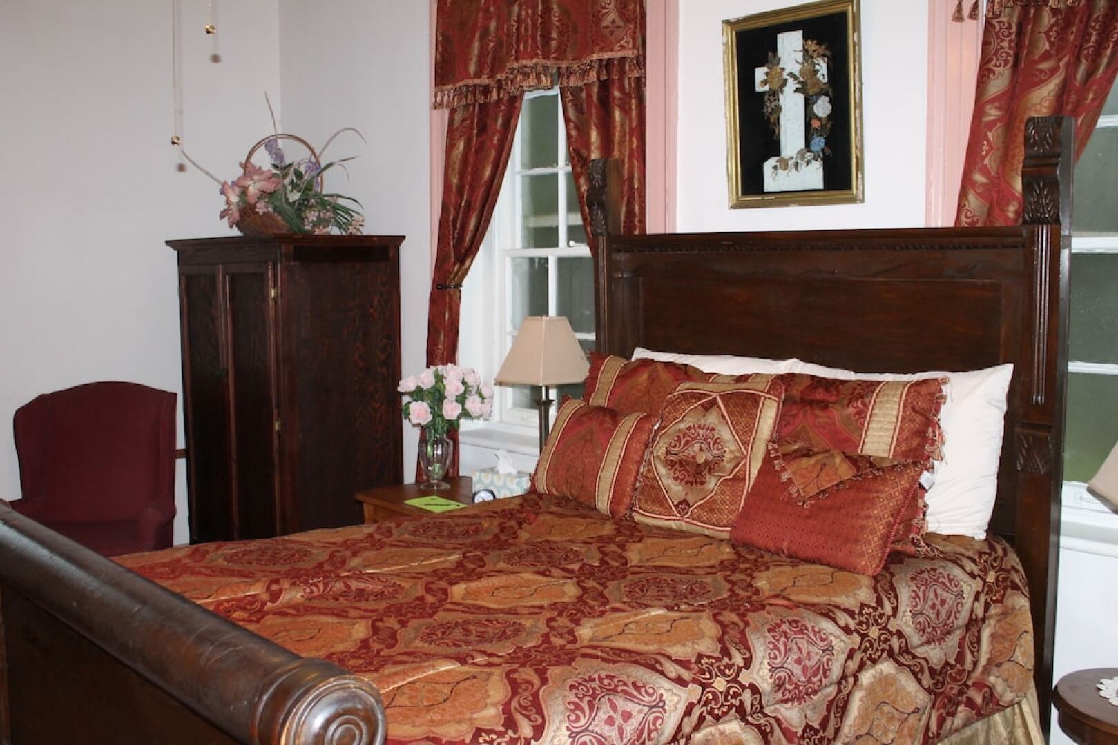 Old Castillo Bed and Breakfast