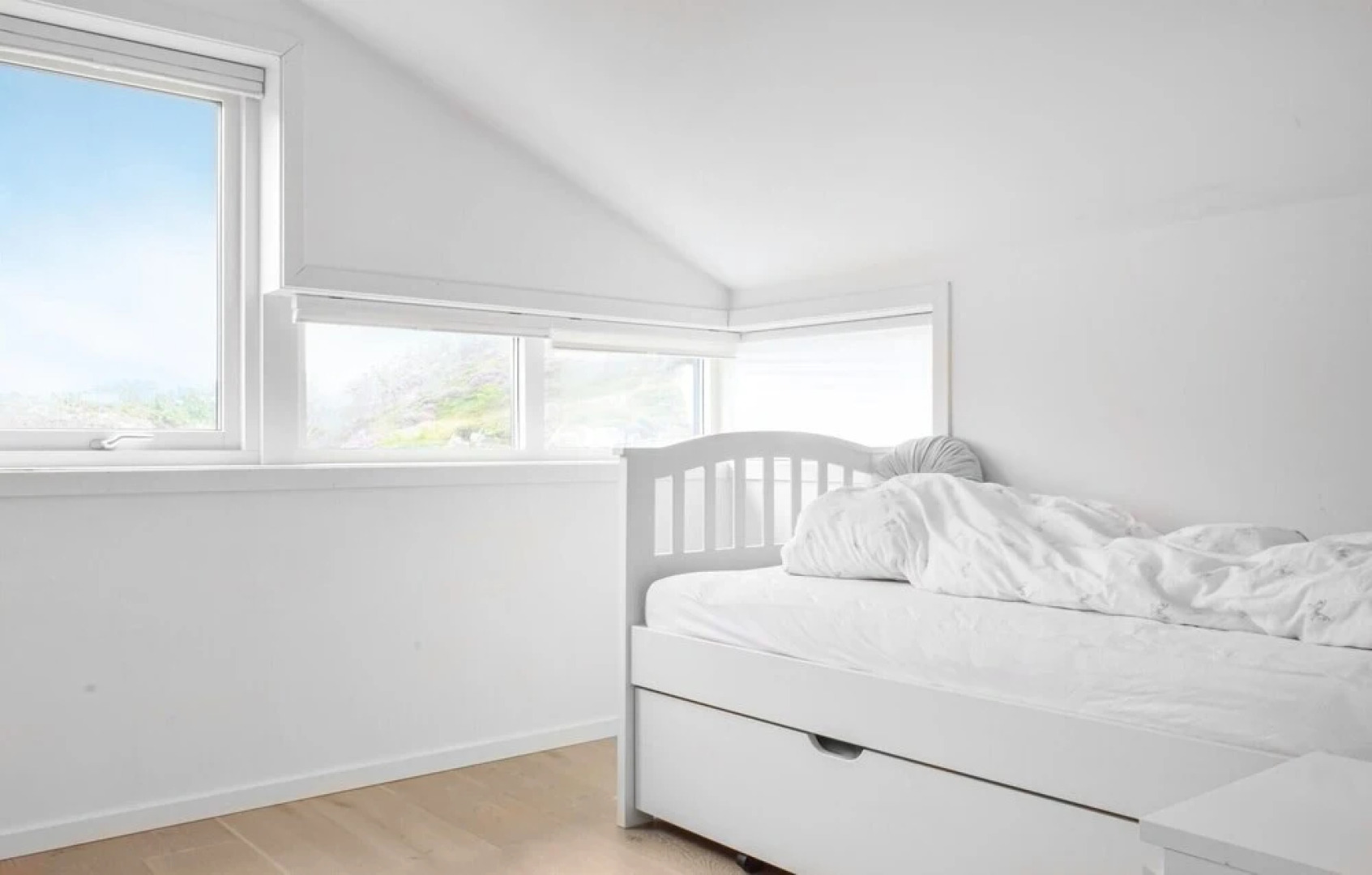 Beautiful Home in Stolmen With 4 Bedrooms and Wifi