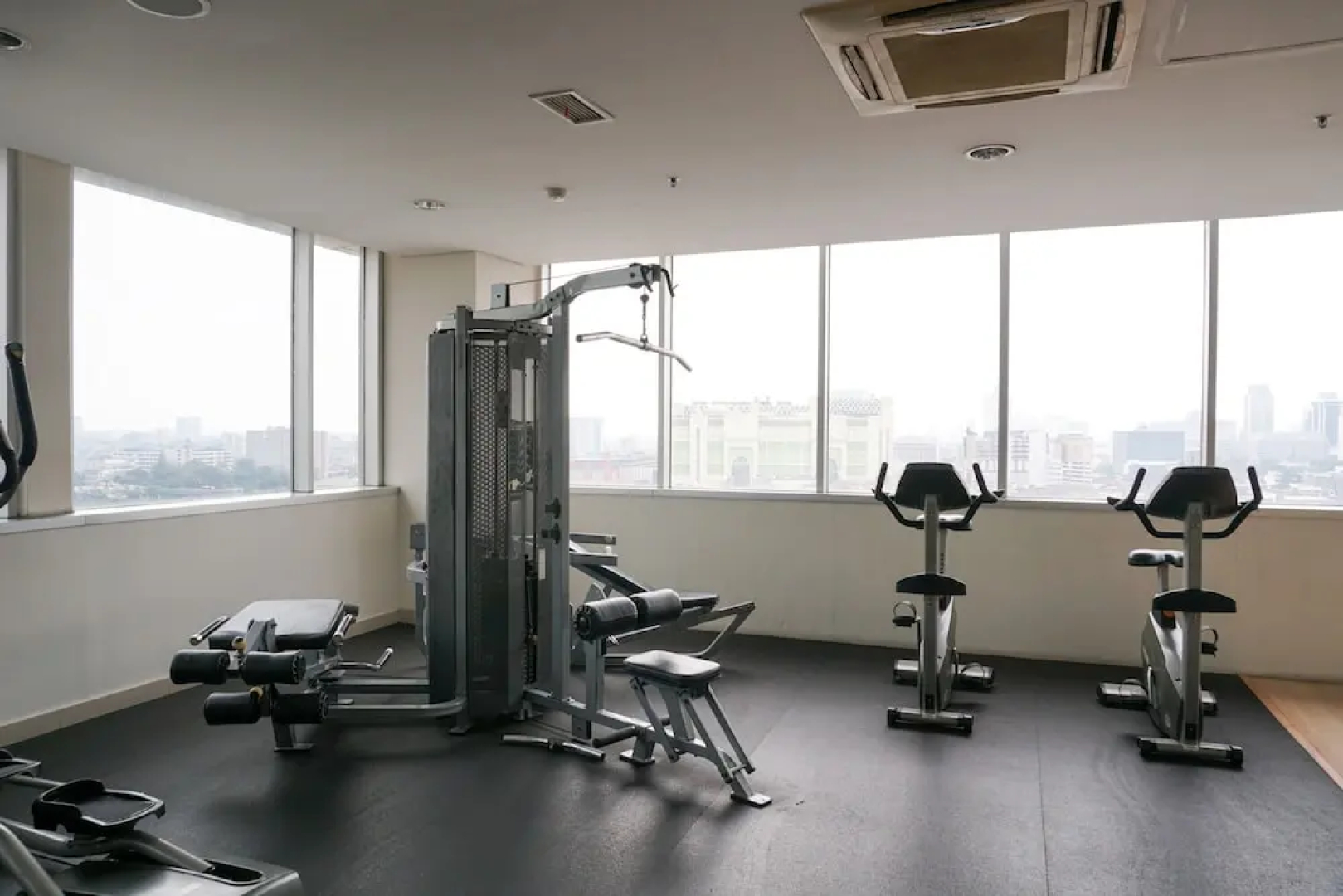 Comfy 2br Cosmo Terrace Apartment