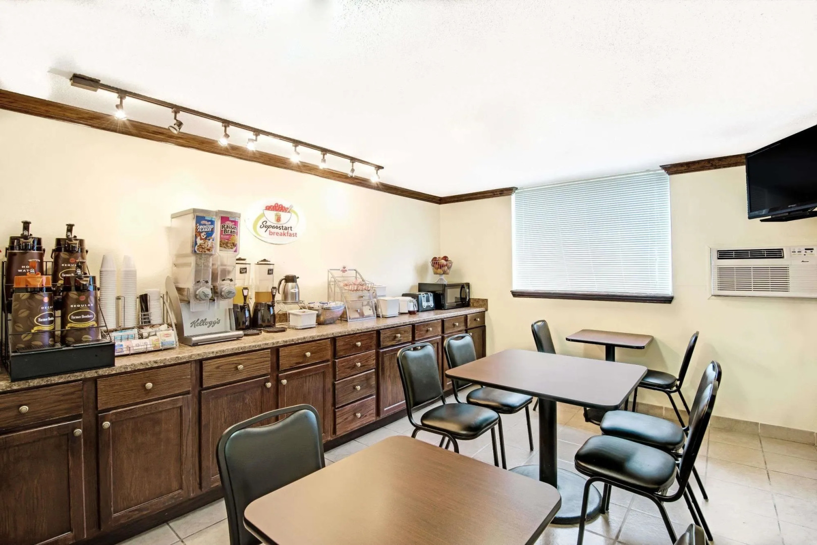 Baymont by Wyndham Liberty MO