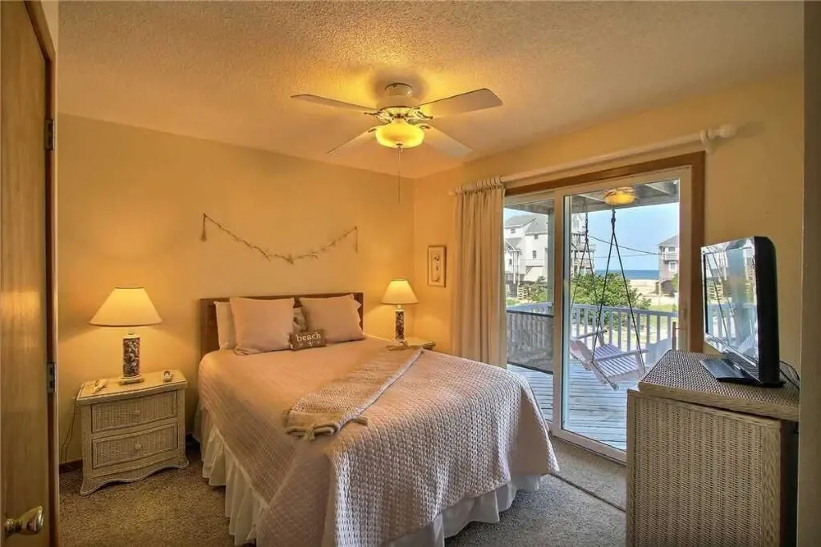 Surfs Inn #35 5 6 Br Home