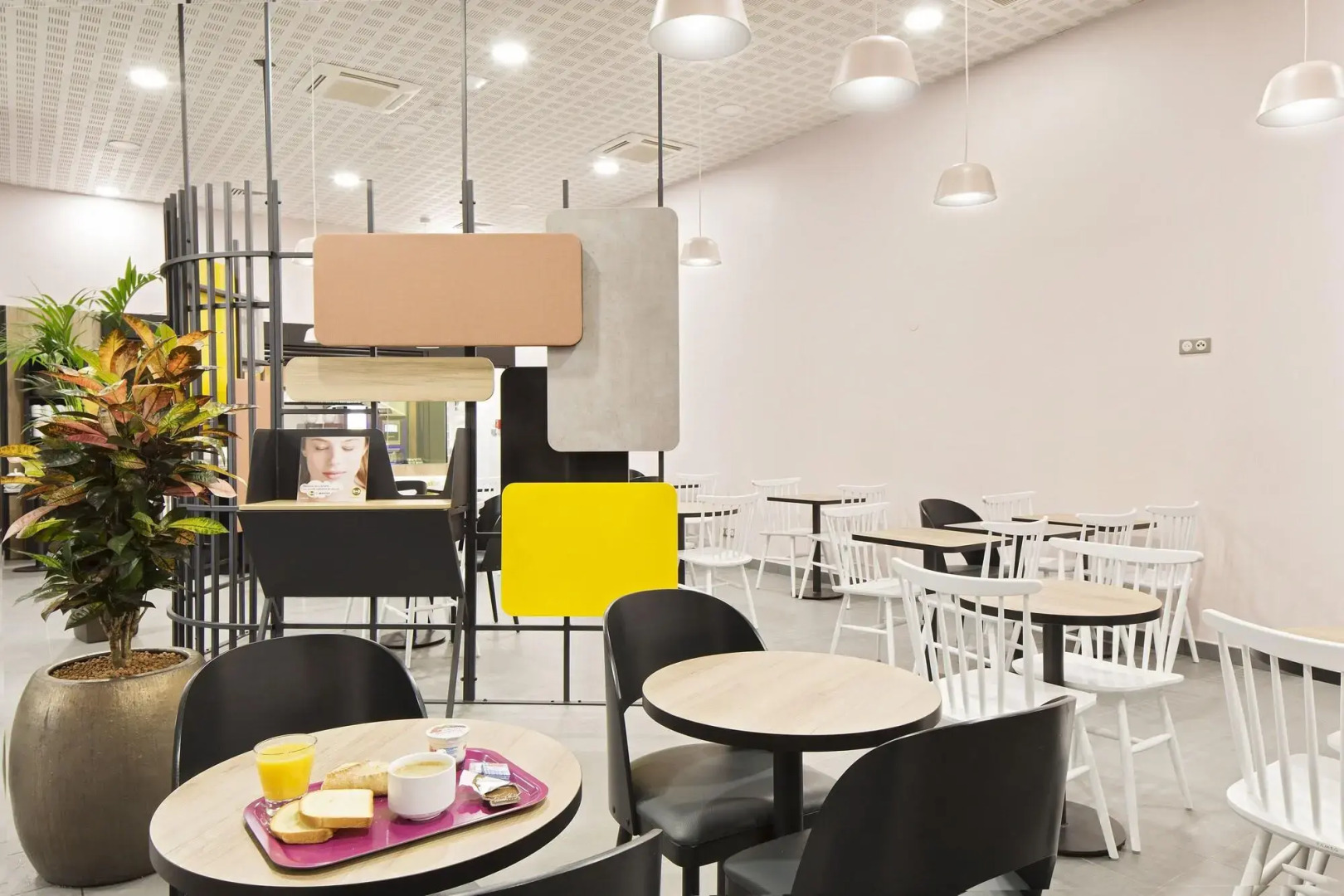 B&B HOTEL Paris Ivry Quai de Seine