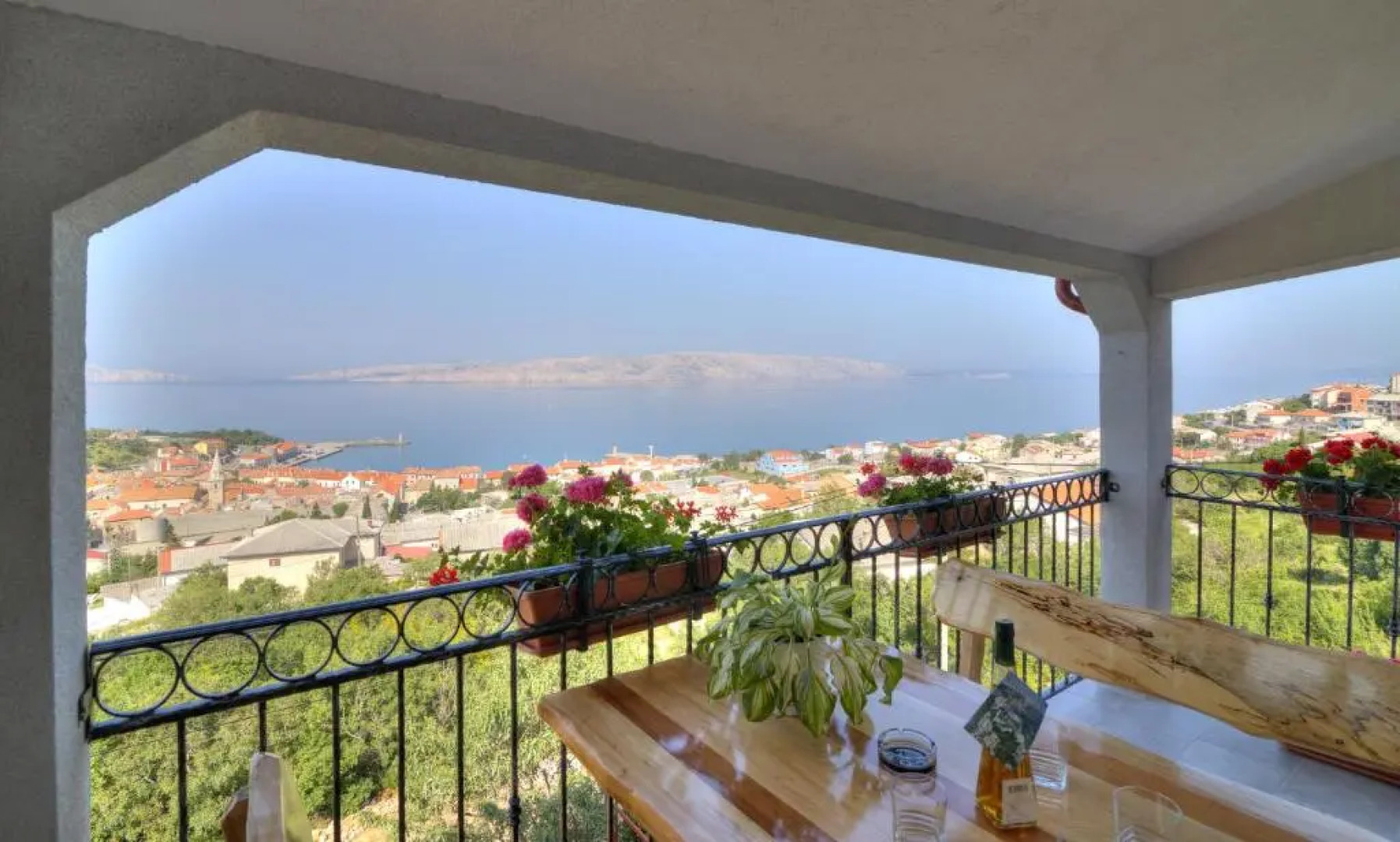 Josipa & Jelena Apartment