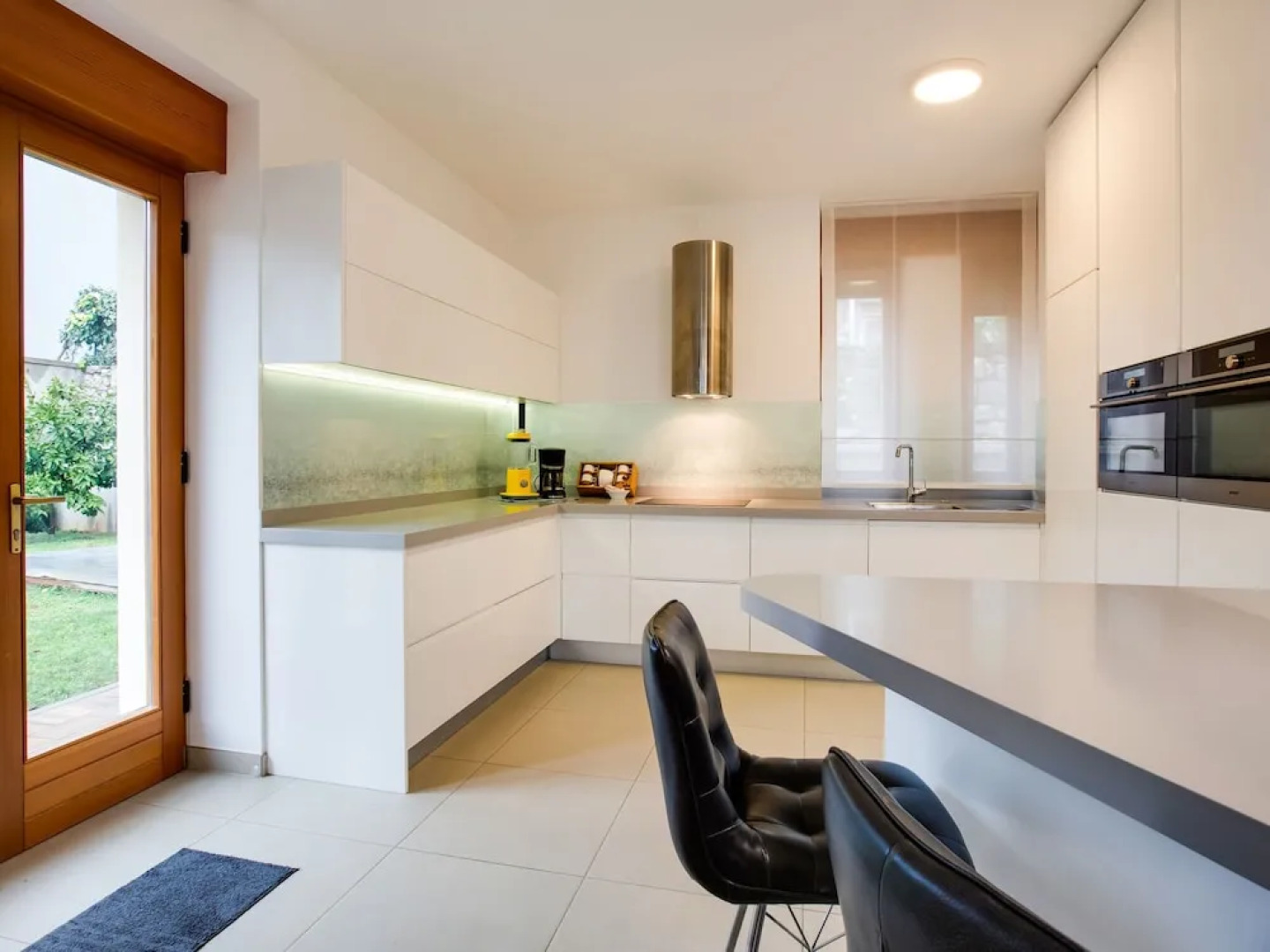 Modern Apartment in Rijeka With Garden