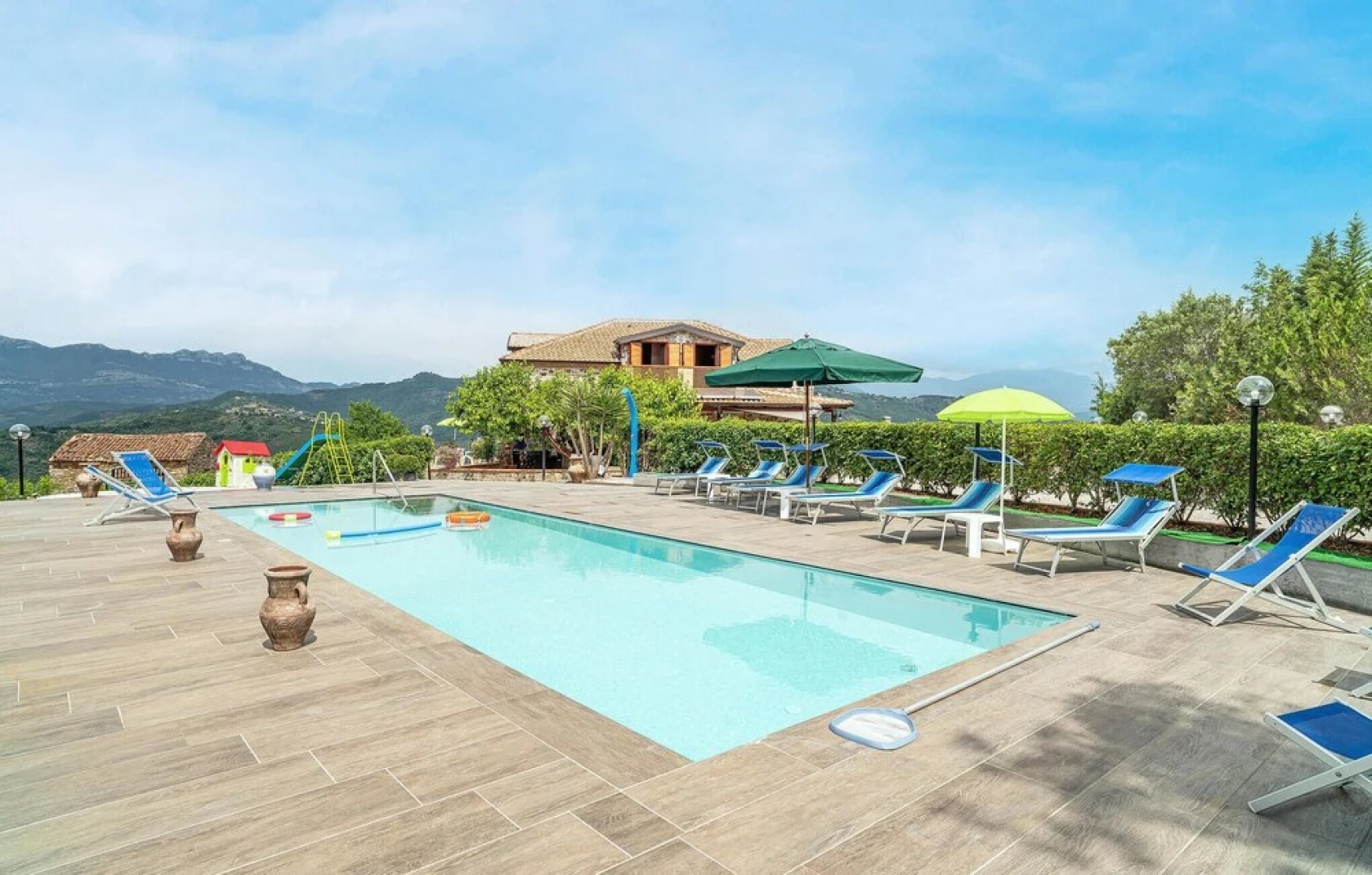 Miralento Country House