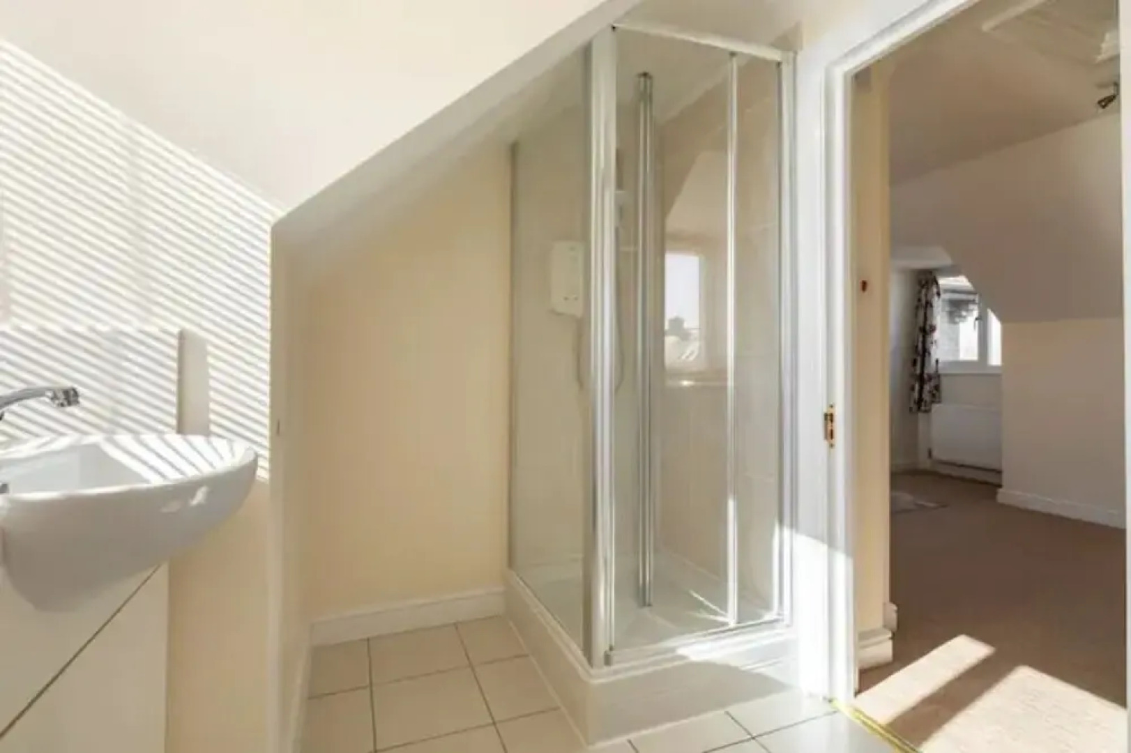 Abingdon House - 4 BR on the Marina