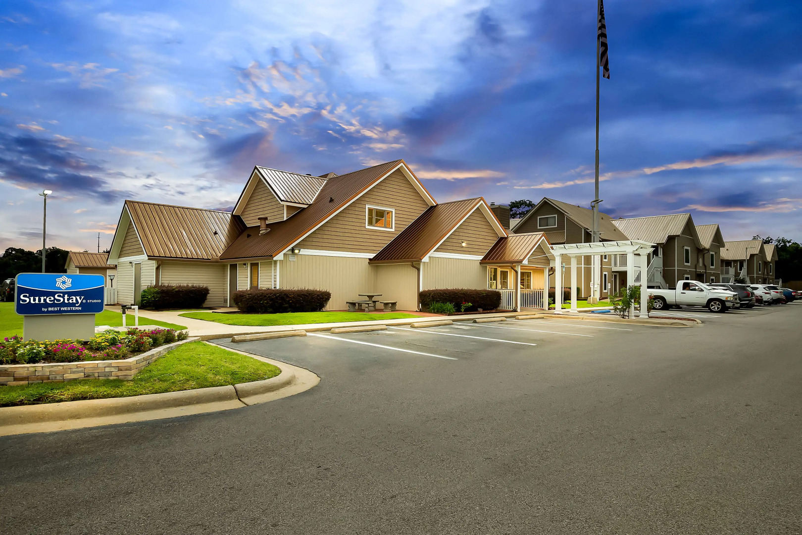 SureStay Studio by Best Western Pensacola