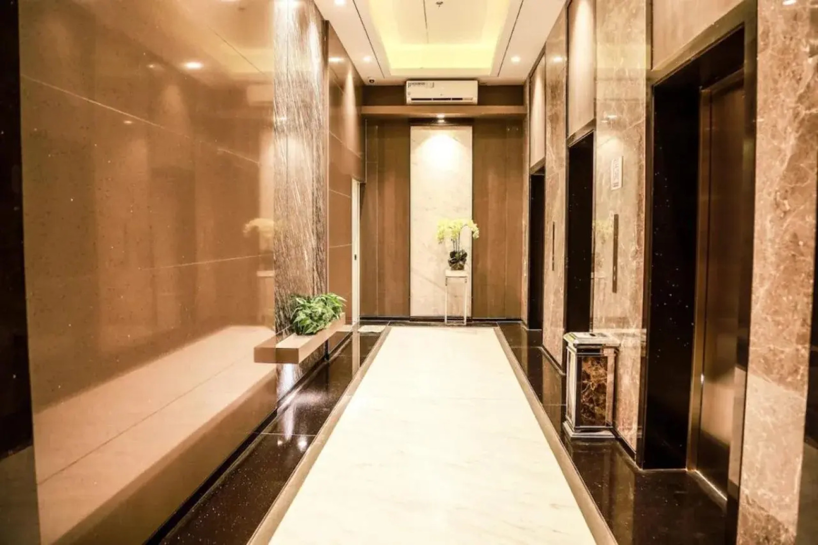 Sotogrande Hotel Katipunan