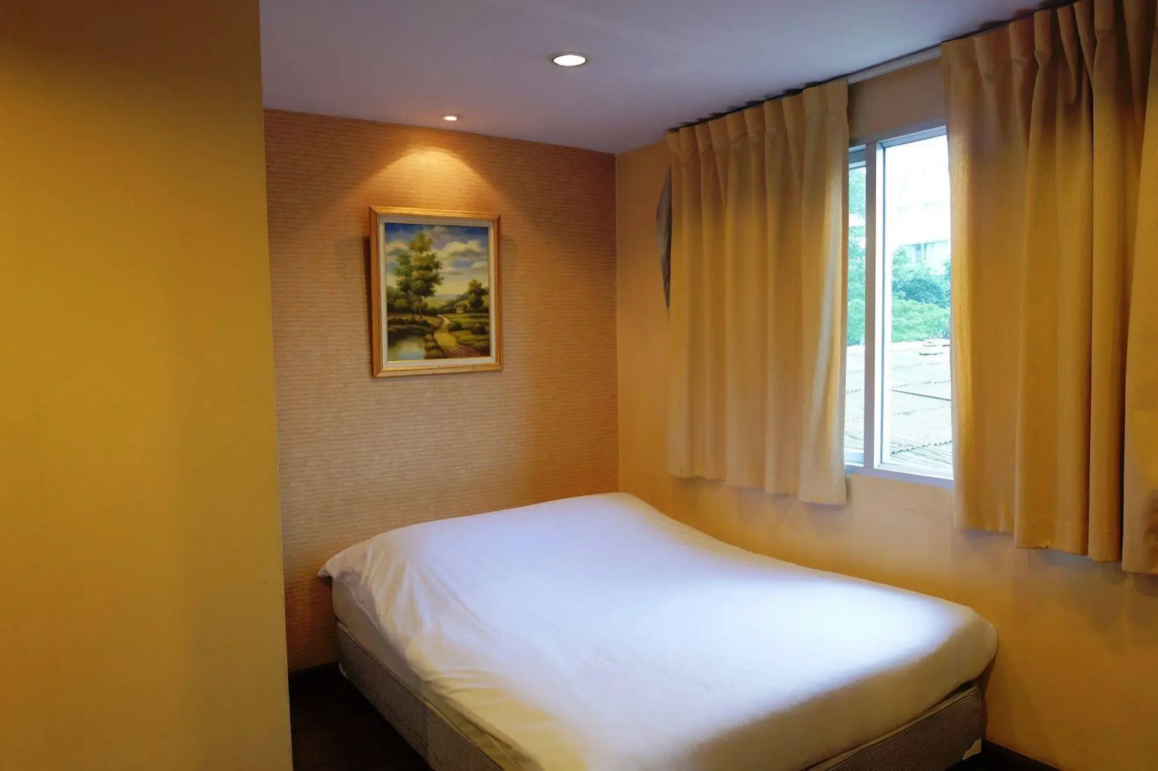 Take a Rest Hotel (Sukhumvit)