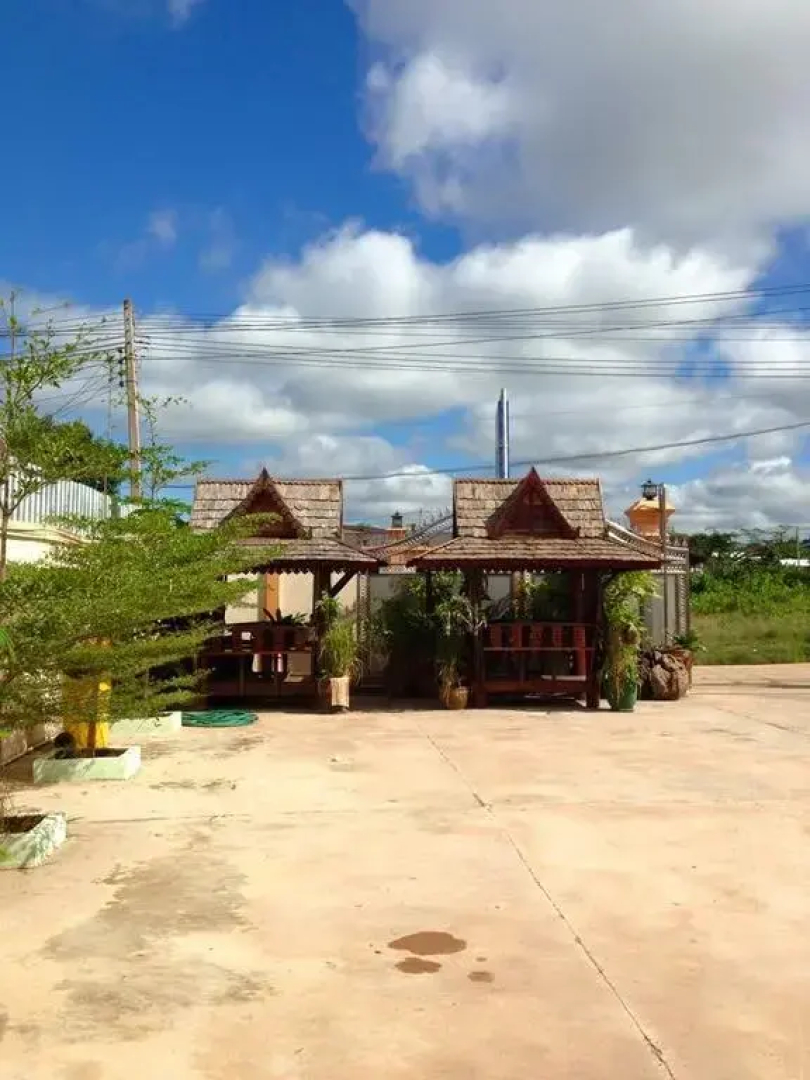Onamsay Hotel
