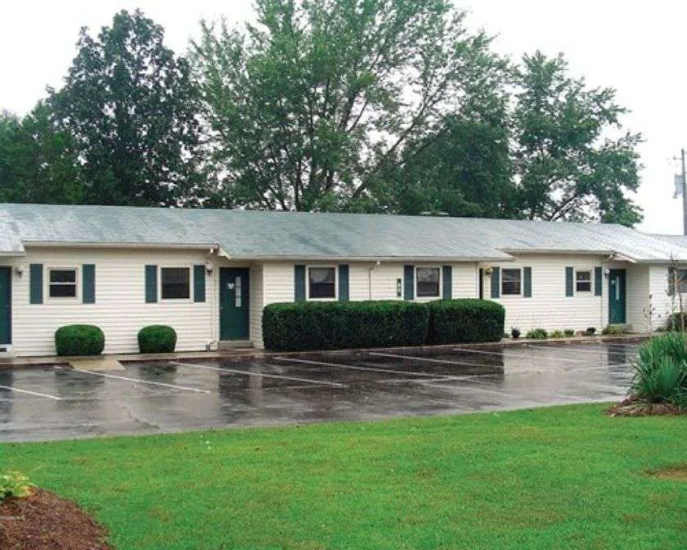 Hiawatha Resort East At Lake Tansi