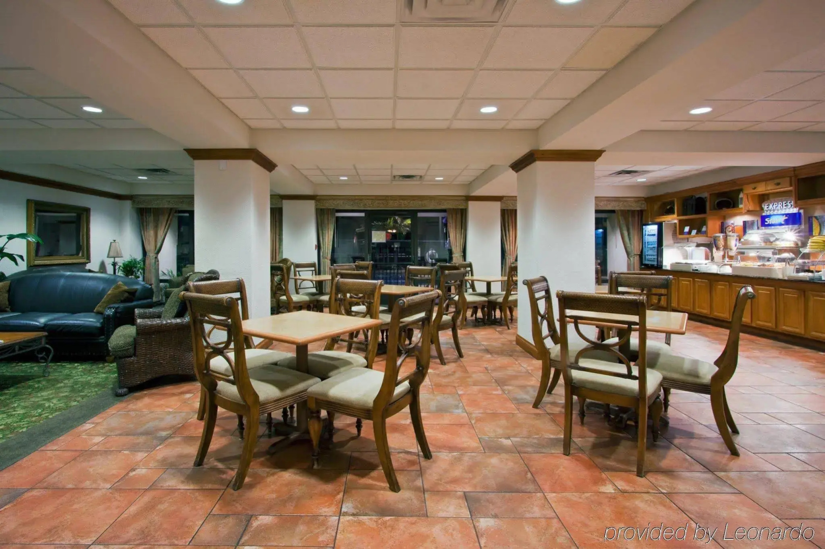 Holiday Inn Express Hotel & Suites Clearwater North-Dunedin by IHG