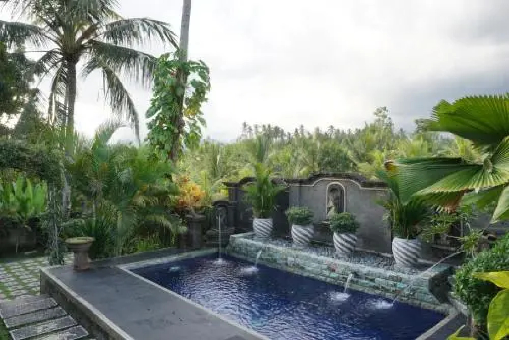 Villa Gede Batulumbang