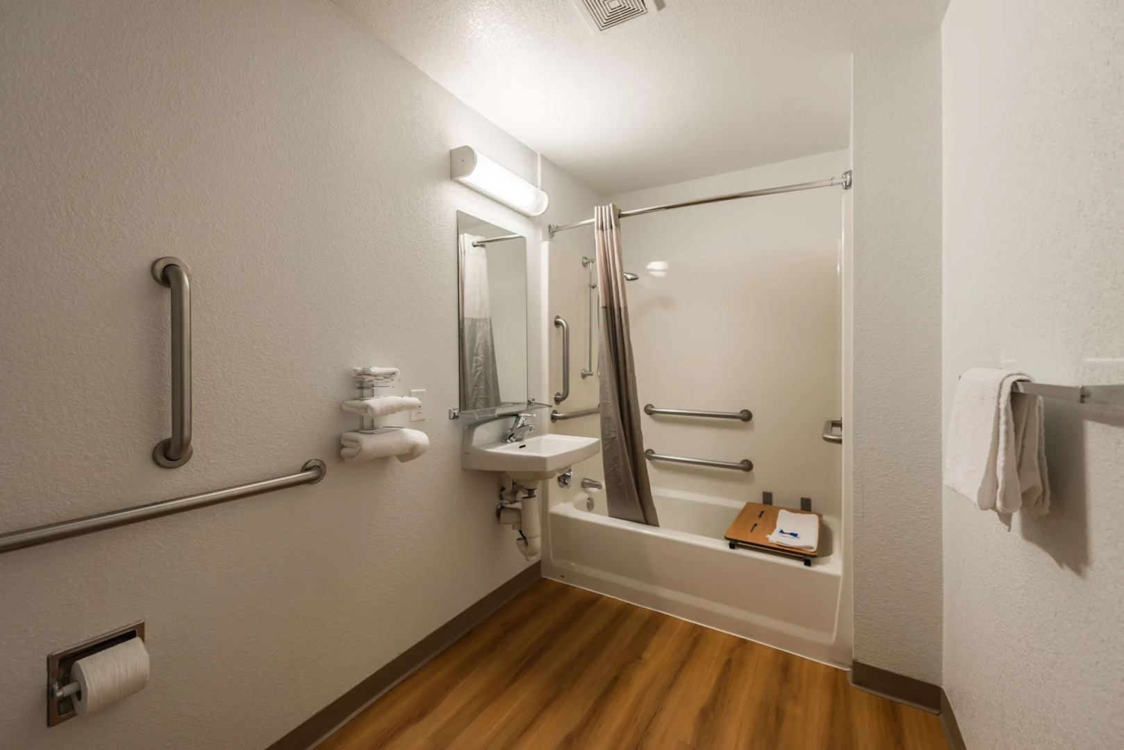 Motel 6 Reno - Virginia Plumb