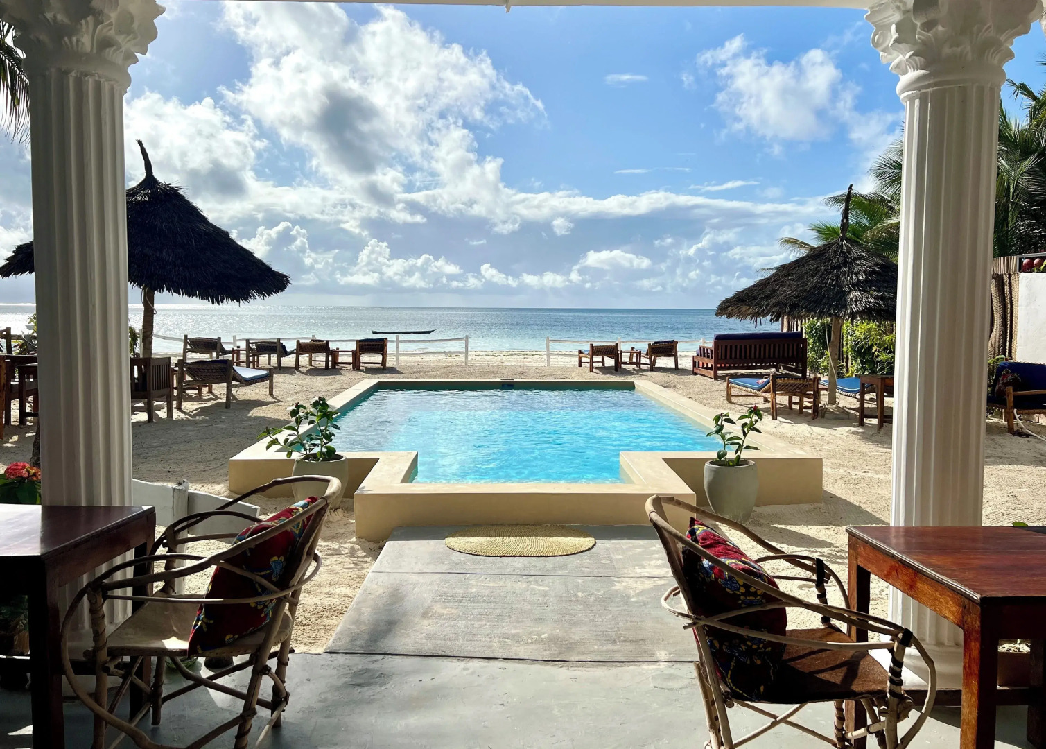 African Paradise Beach Hotel