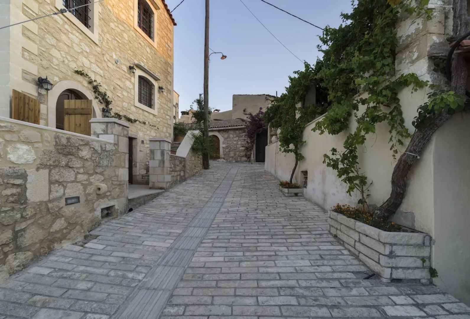 Traditional Apartments Kaladare